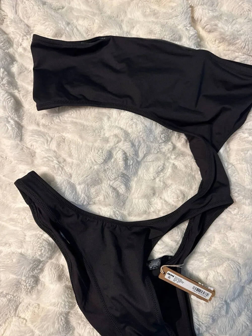 Skims swim strapless monokini